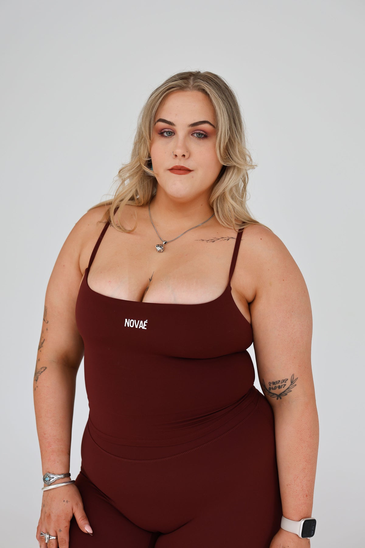ESSNTL Singlet - Burgundy