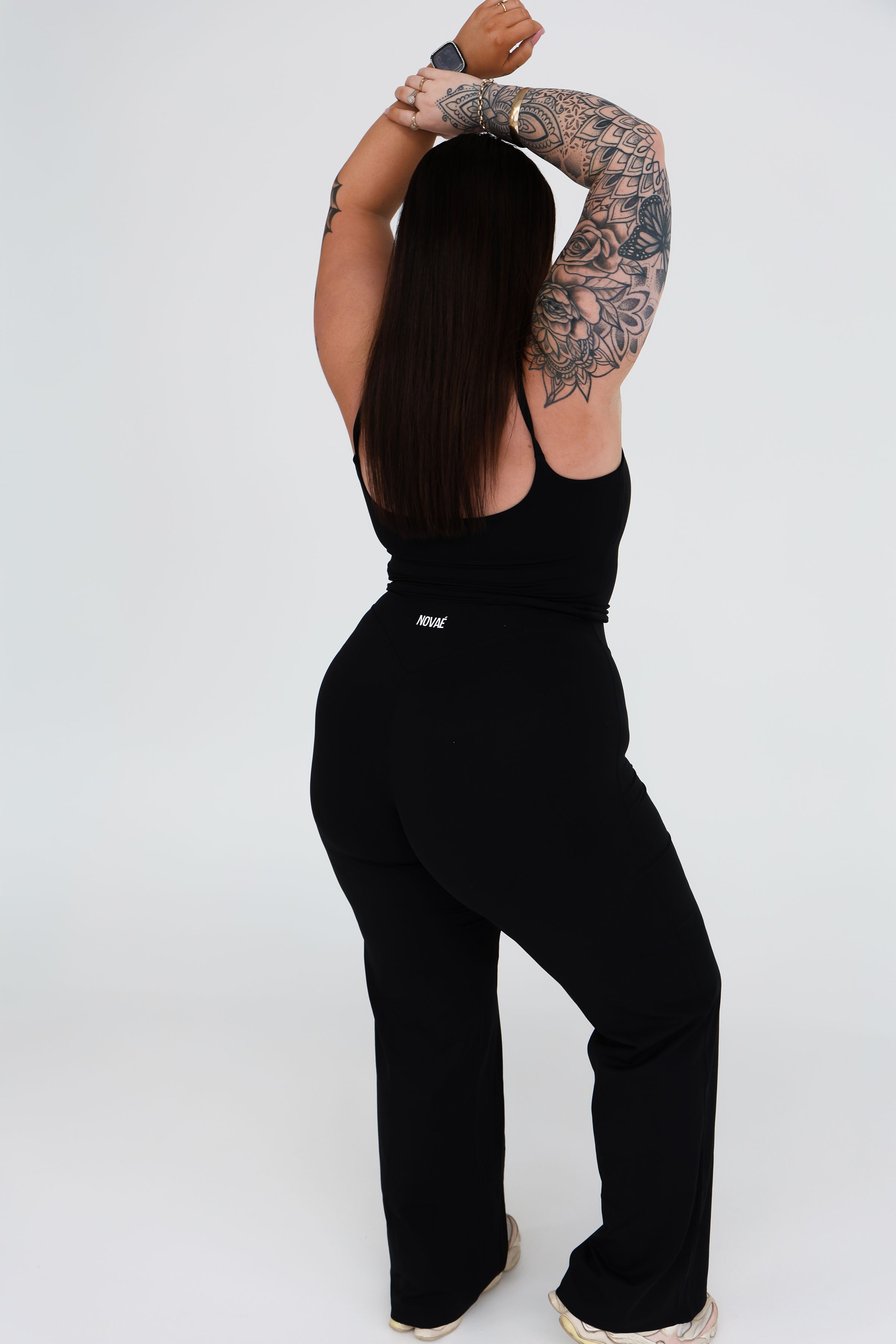 ESSNTL Wide legs - Black