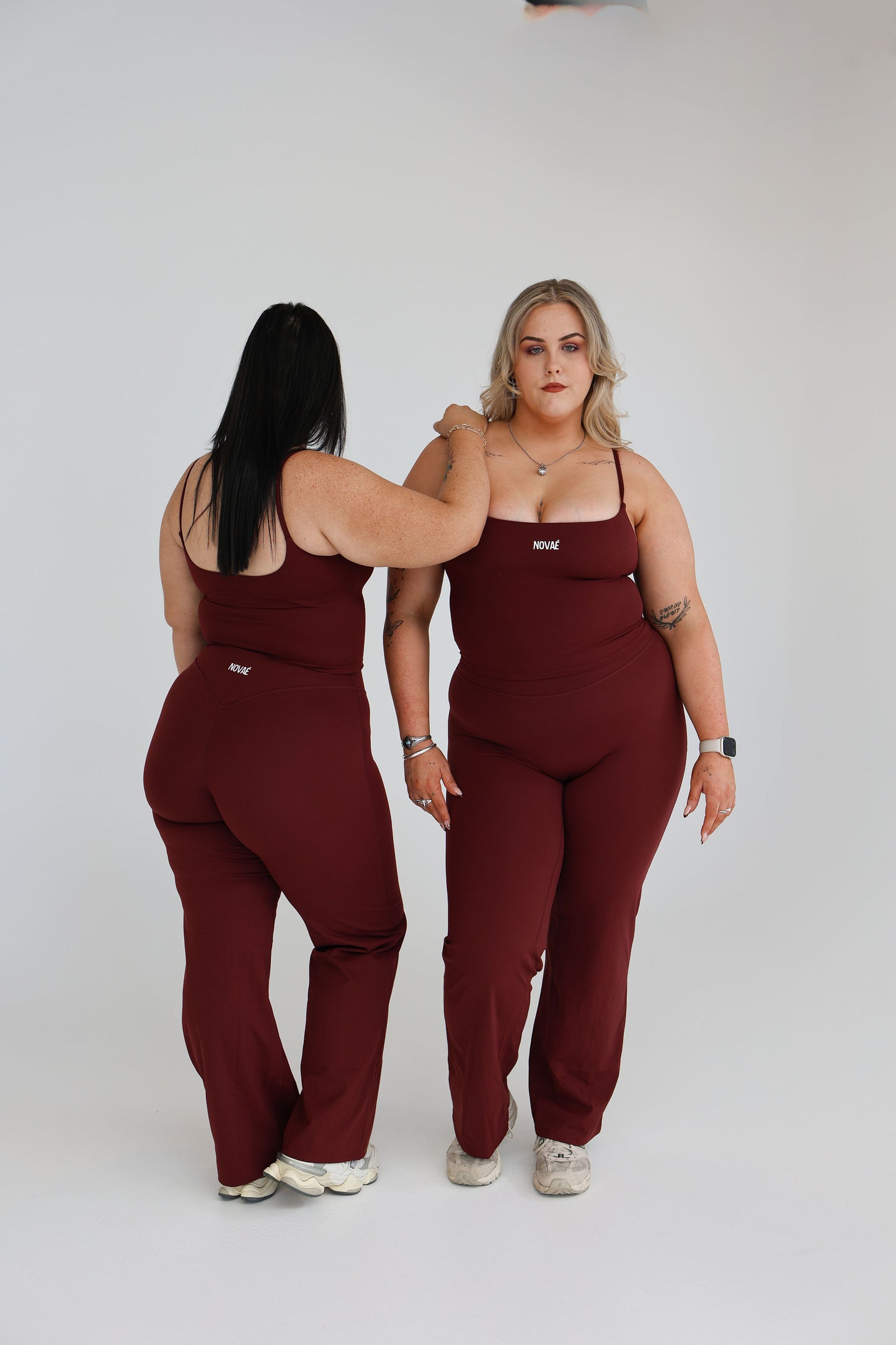ESSNTL Wide legs - Burgundy