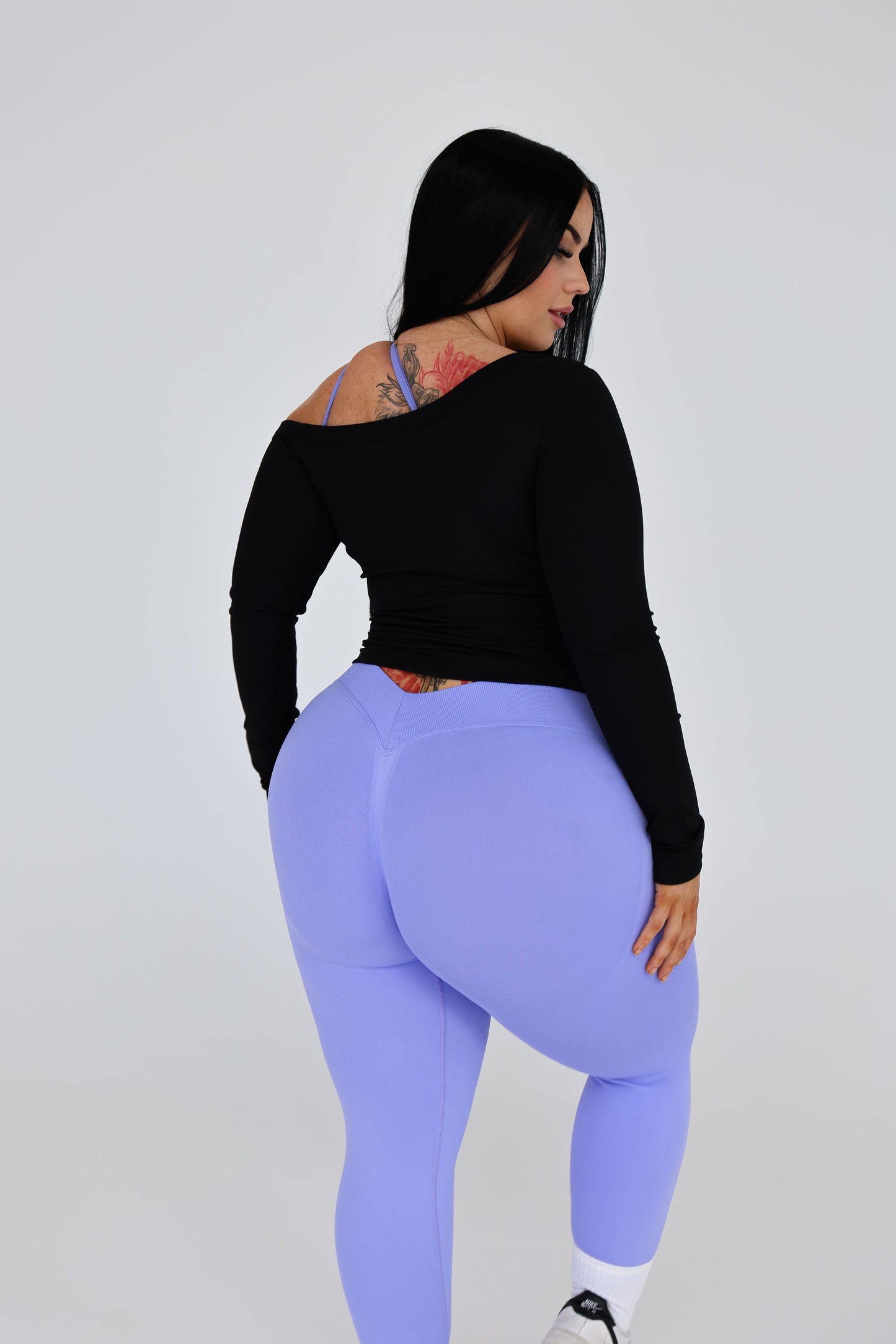 V-Back Leggings - Lavender