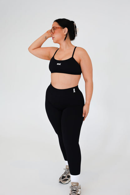 V-Back Leggings - Black