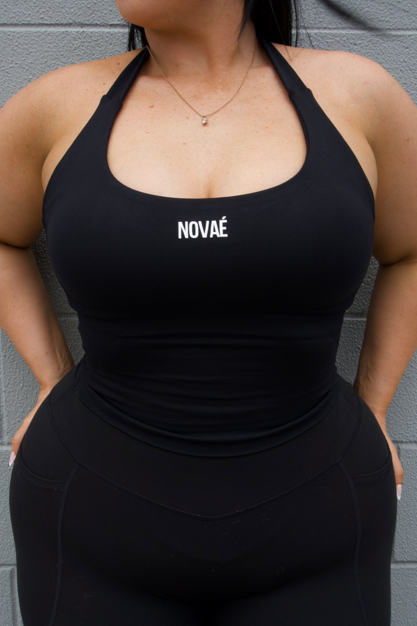 Vital Scoop Tank - Black